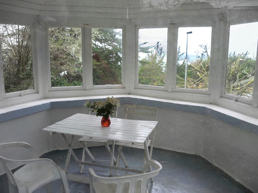 Beautiful Holiday Home With Sea View In Erquy Zimmer foto